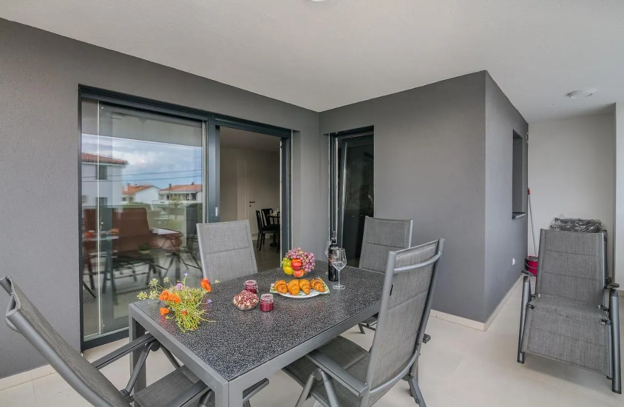 Apartments Murvica De Luxe Malinska Croatia