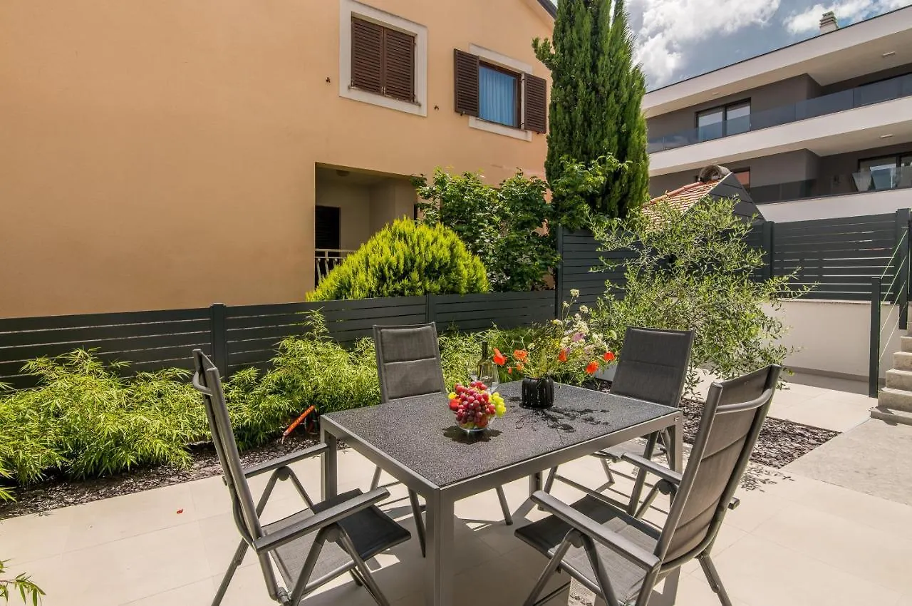 Apartments Murvica De Luxe Malinska