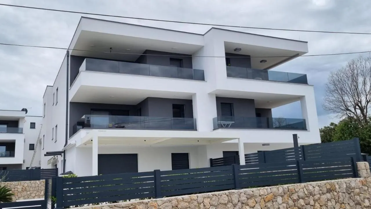 Apartments Murvica De Luxe Malinska